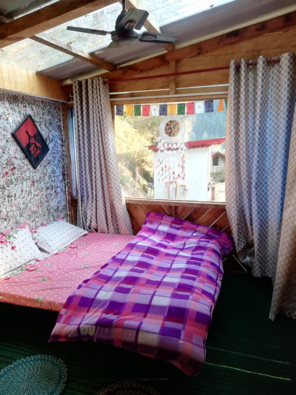 Shanti People Huts & Camp Kasol Quarto foto